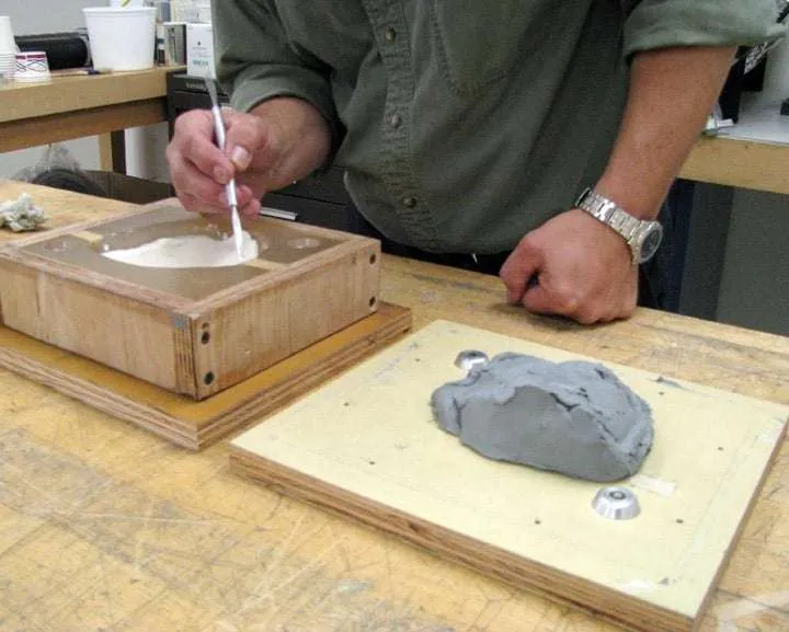 Demold & Clean Mold